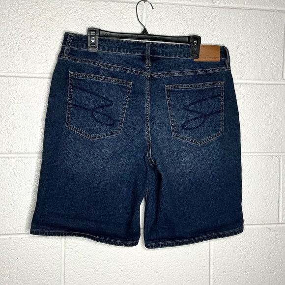 < Seven7 Dark Wash Bermuda Jeans Shorts > - Picture 4 of 4